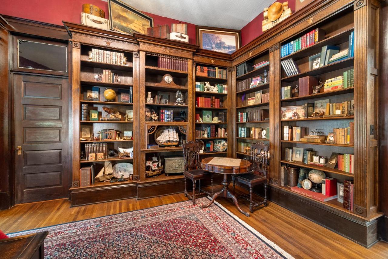 Ross Mansion Bed & Breakfast แฮตตีส์เบิร์ก ภายนอก รูปภาพ