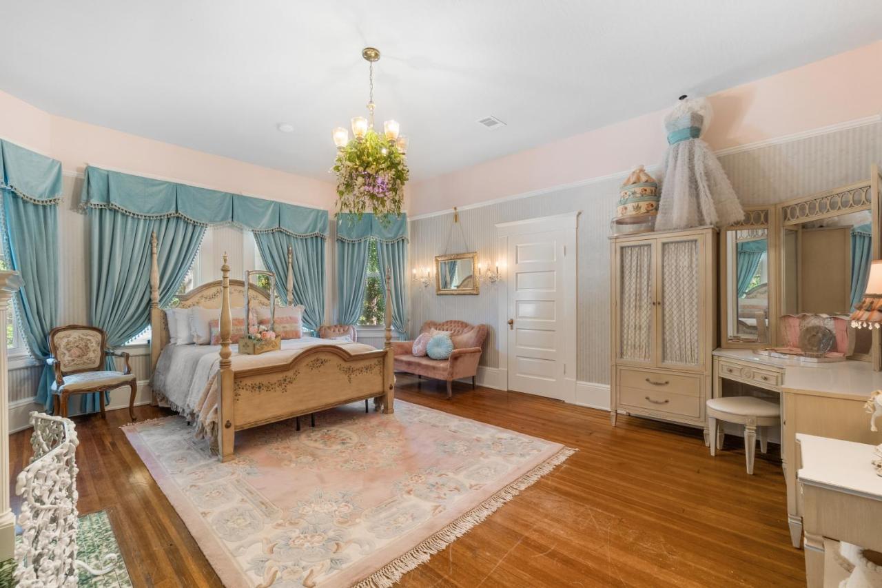 Ross Mansion Bed & Breakfast แฮตตีส์เบิร์ก ภายนอก รูปภาพ